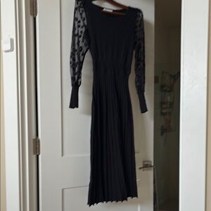 Black Sheath Dress with Bishop Sleeves for Cocktail